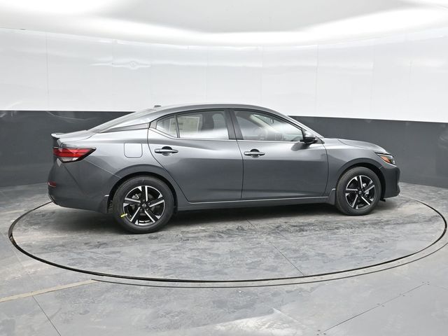 2025 Nissan Sentra SV photo 3