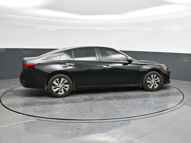 2022 Nissan Altima 2.5 S photo 3