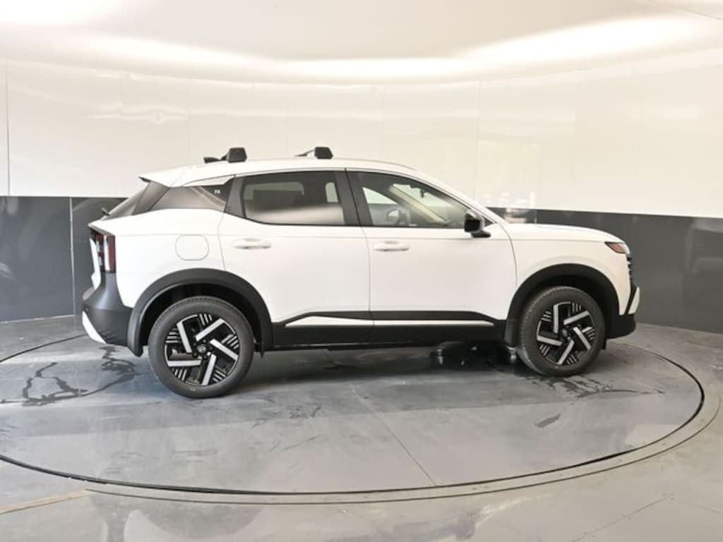 New 2026 Nissan Kicks SV SUV
