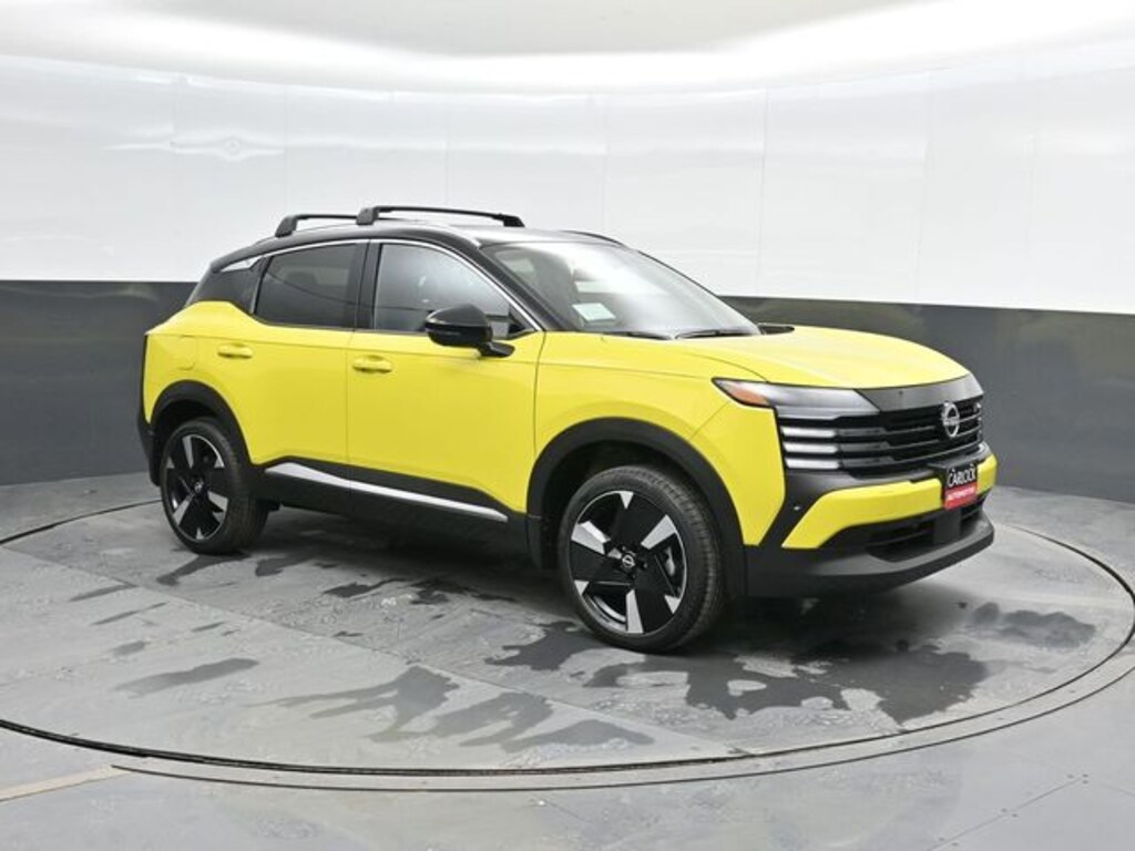 New 2026 Nissan Kicks SR SUV