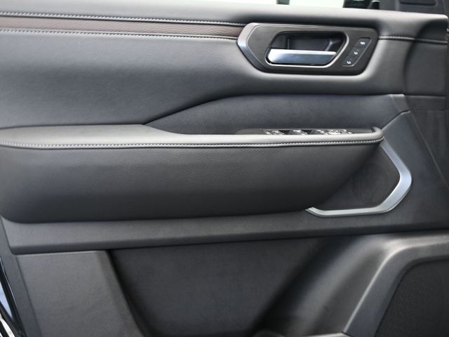 2025 Nissan Armada Platinum Reserve - Photo 24