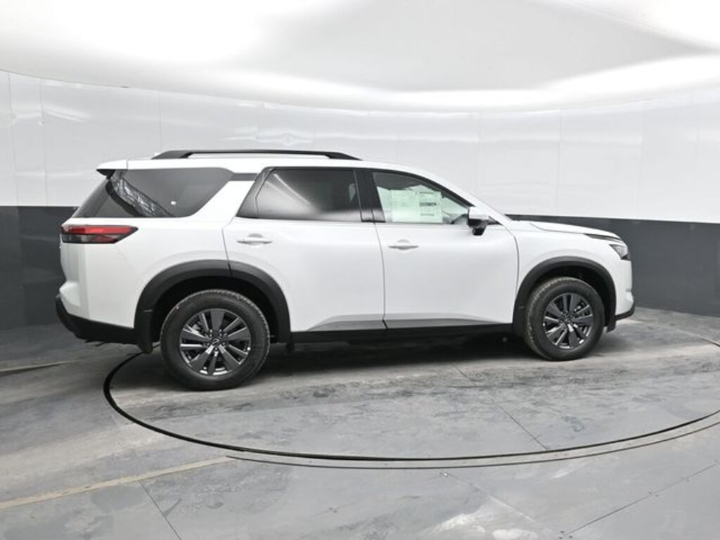 New 2025 Nissan Pathfinder SV SUV
