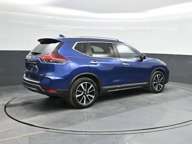 2020 Nissan Rogue SL photo 2