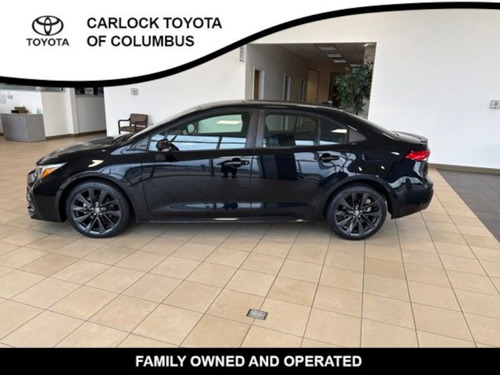 Used 2023 Toyota Corolla SE Sedan