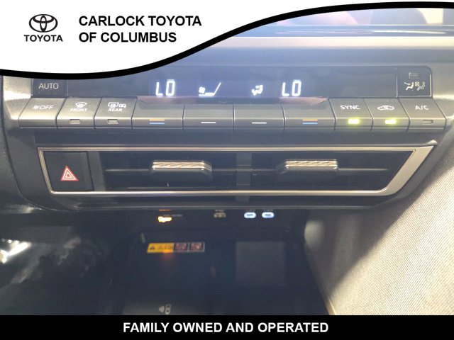 2025 Toyota Camry LE - Photo 27
