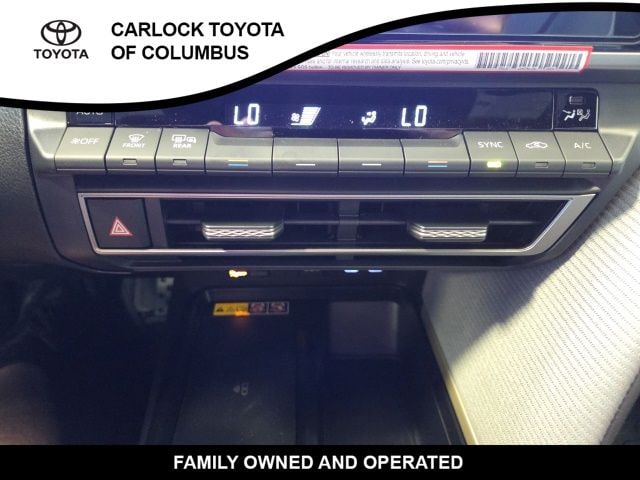 2026 Toyota Camry SE - Photo 27