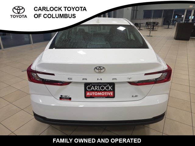 2025 Toyota Camry LE - Photo 9