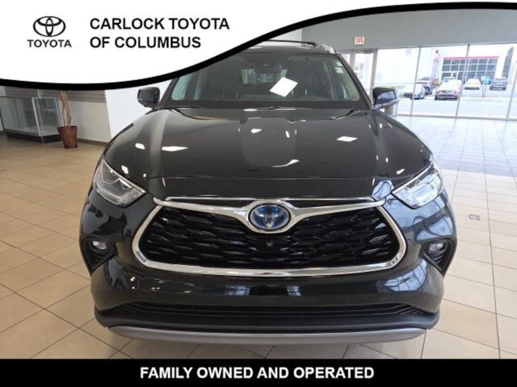 Used 2023 Toyota Highlander Hybrid Platinum SUV