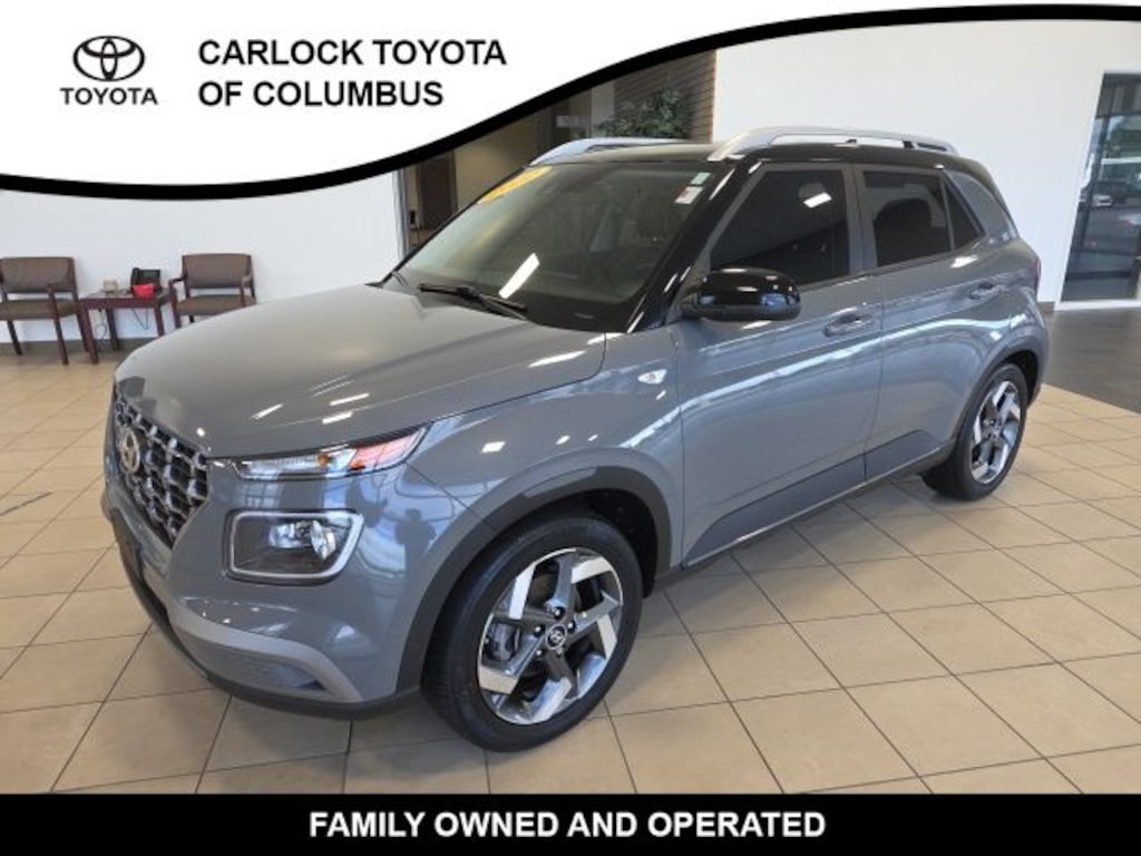 Used 2022 Hyundai Venue Limited SUV