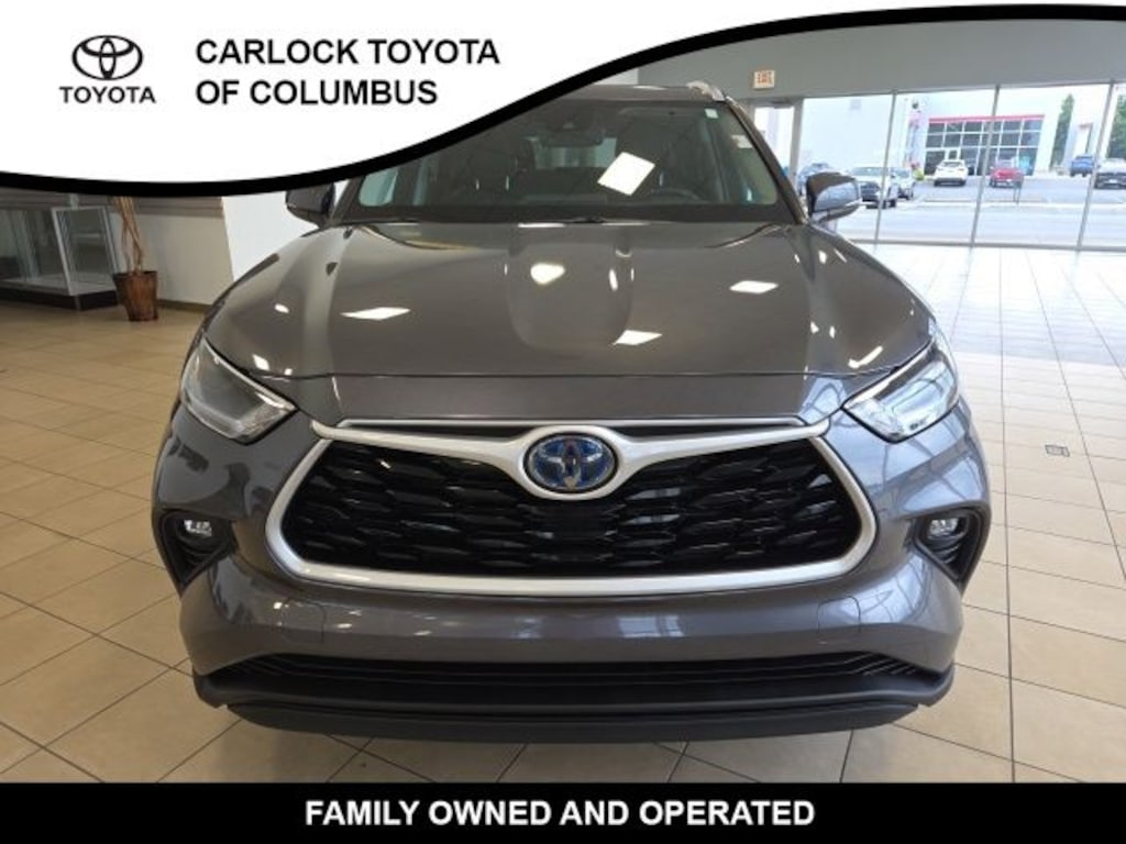 Used 2021 Toyota Highlander Hybrid XLE SUV