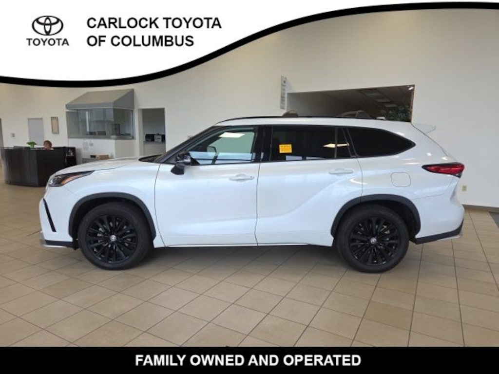 Used 2023 Toyota Highlander XSE SUV