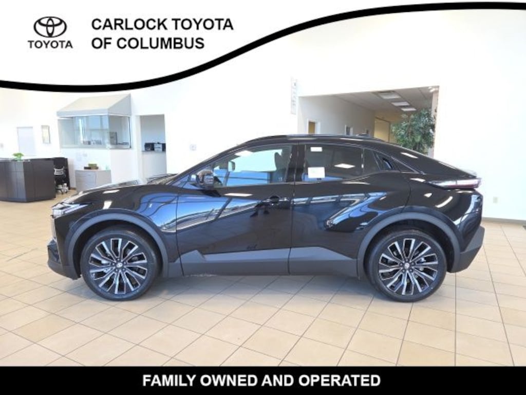New 2026 Toyota C-HR XSE SUV