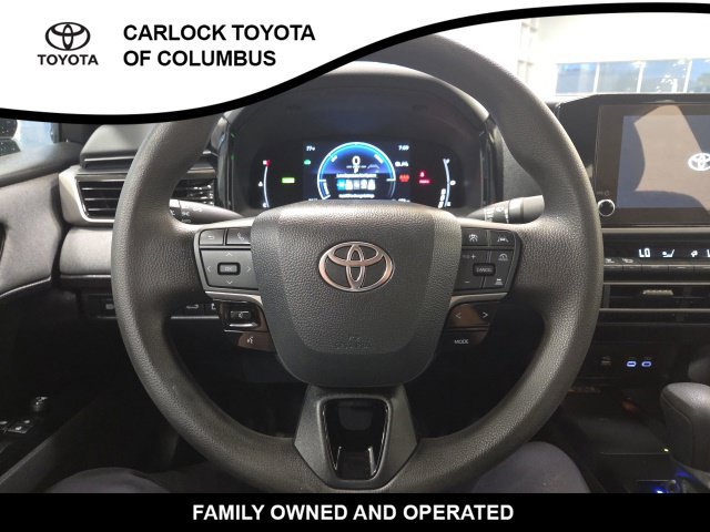 2025 Toyota Camry LE - Photo 23