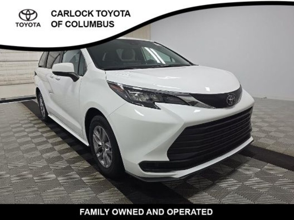 Used 2026 Toyota Sienna LE 8 Passenger Van Passenger Van