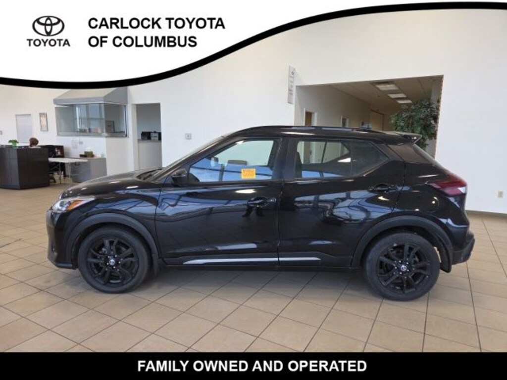 Used 2021 Nissan Kicks SR SUV