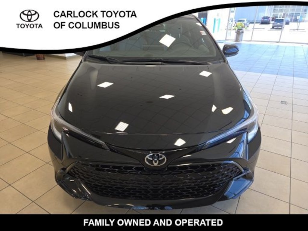 Used 2025 Toyota Corolla Hatchback SE Hatchback
