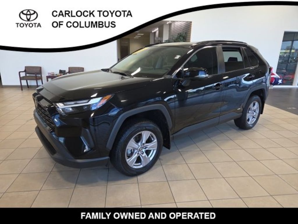 Used 2025 Toyota RAV4 Hybrid XLE SUV