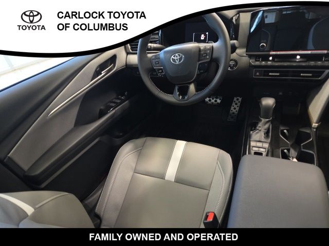 2026 Toyota Camry SE - Photo 18