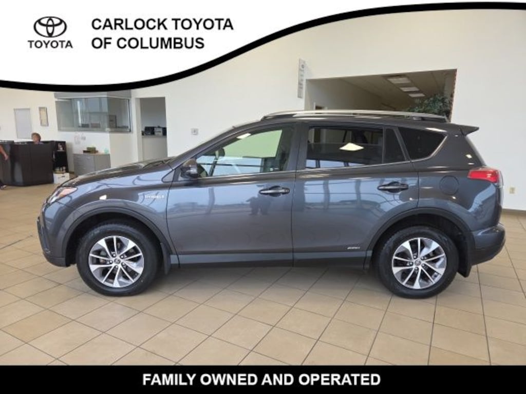 Used 2017 Toyota RAV4 Hybrid XLE SUV