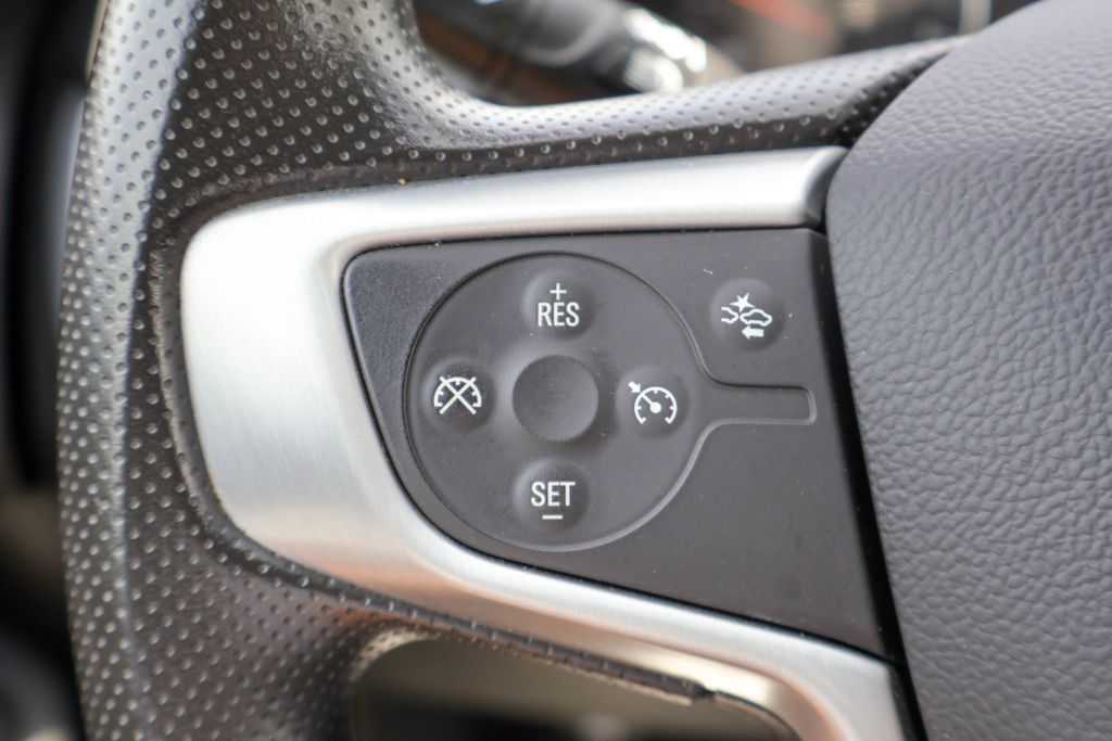 2024 GMC Terrain SLE - Photo 13