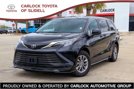 2026 Toyota Sienna LE 8 Passenger Van Passenger Van
