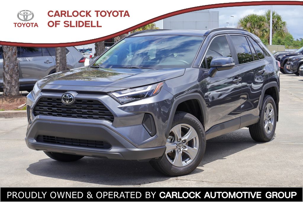 2025 Toyota RAV4 XLE FWD's photo