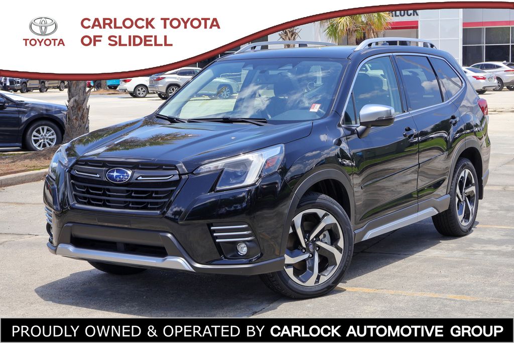 2023 Subaru Forester Touring's photo