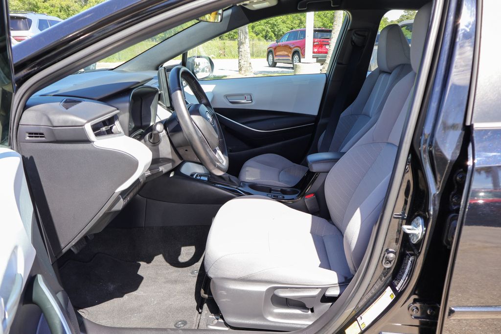 2023 Toyota Corolla SE - Photo 8