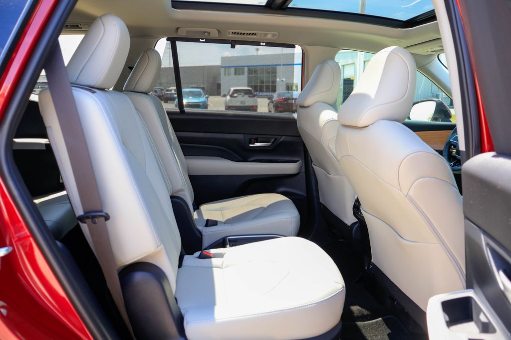 2026 Toyota Grand Highlander Limited - Photo 12