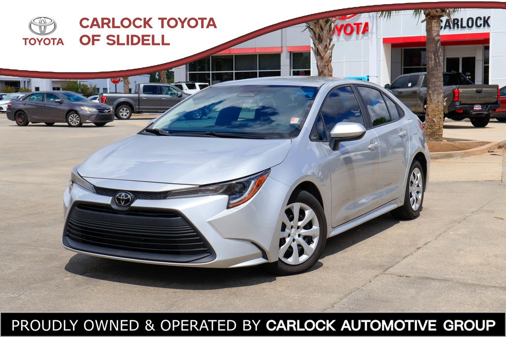 2025 Toyota Corolla LE