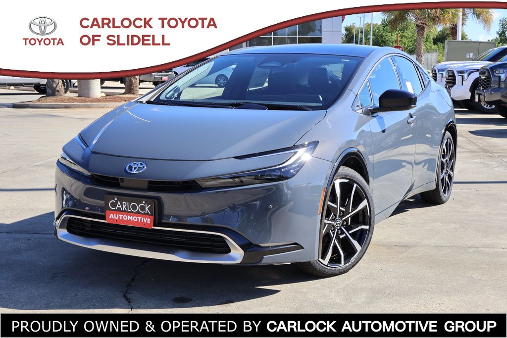 2026 Toyota Prius XSE Premium's photo