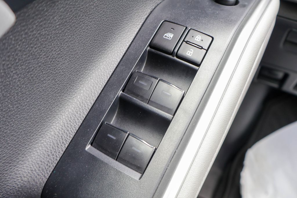 2024 Toyota Highlander XLE - Photo 20