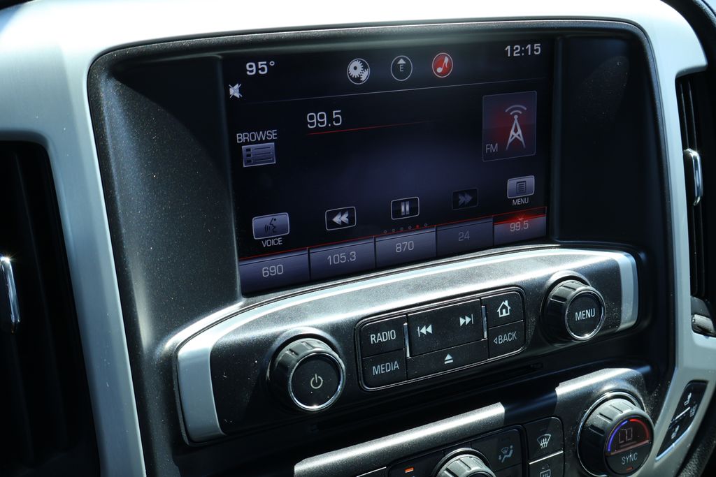 2015 Gmc Sierra 1500 SLT photo 3