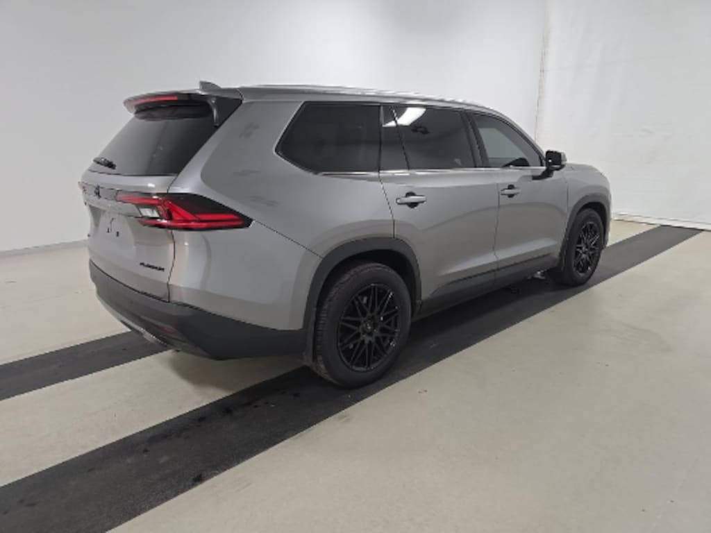 Used 2026 Toyota Grand Highlander LE SUV