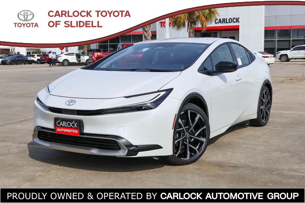 2026 Toyota Prius XSE's photo