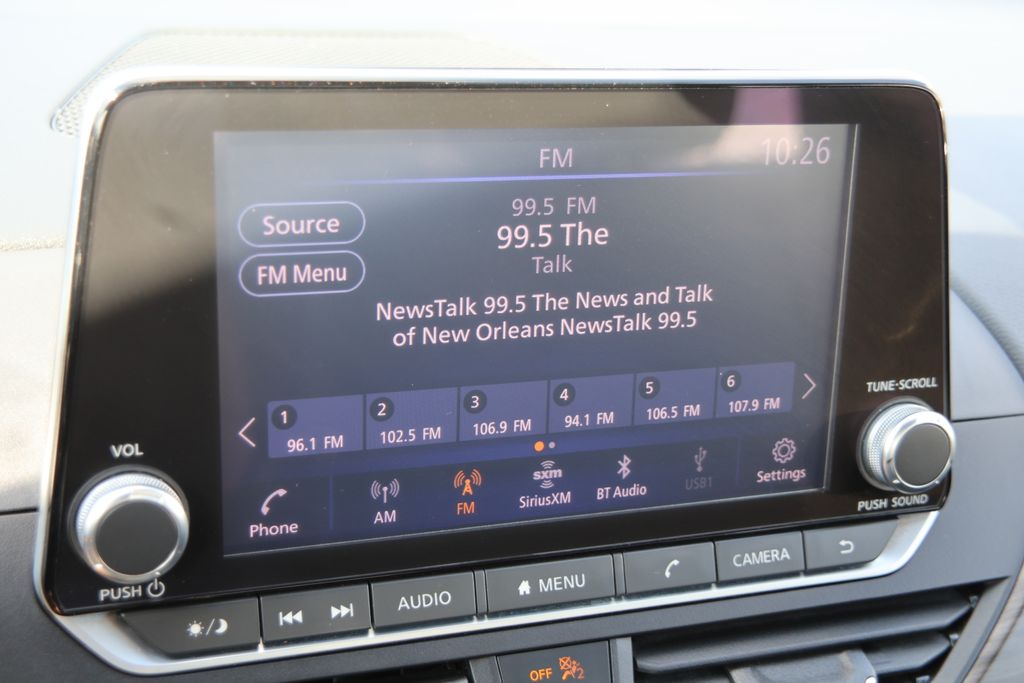 2024 Nissan Altima 2.5 SV photo 3