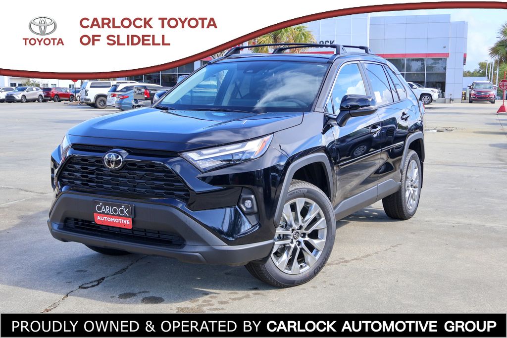 2025 Toyota RAV4 XLE PREM FWD SUV 