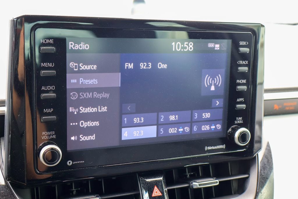 Used 2022 Toyota Corolla SE Sedan