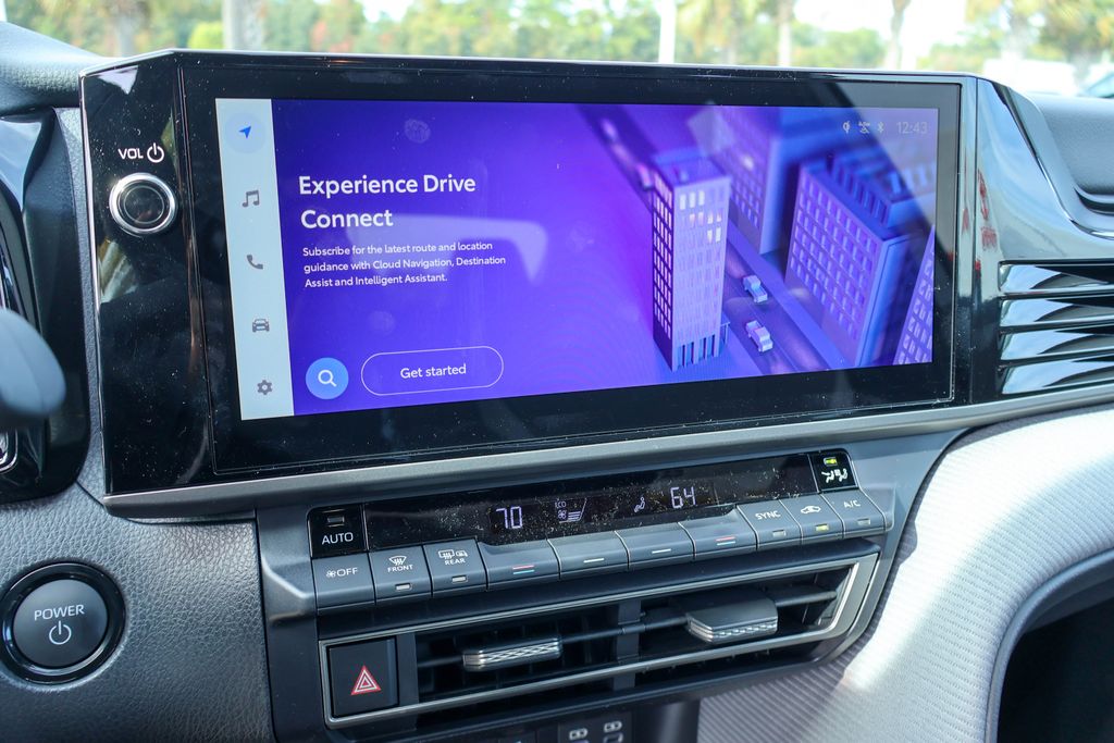 2026 Toyota Camry SE photo 3