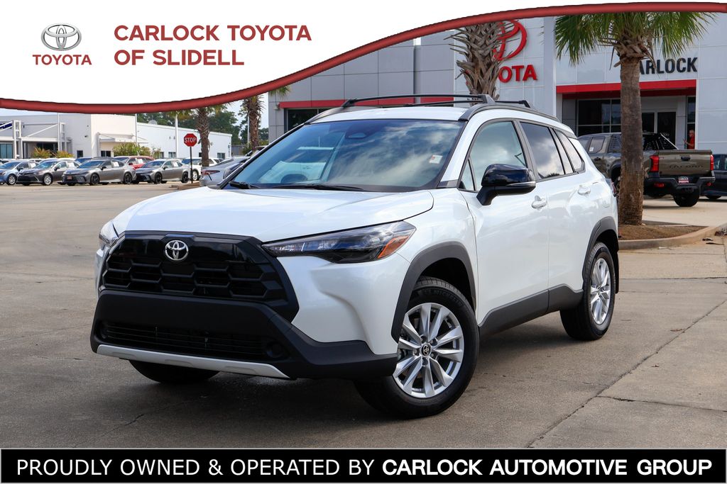 2026 Toyota Corolla Cross LE