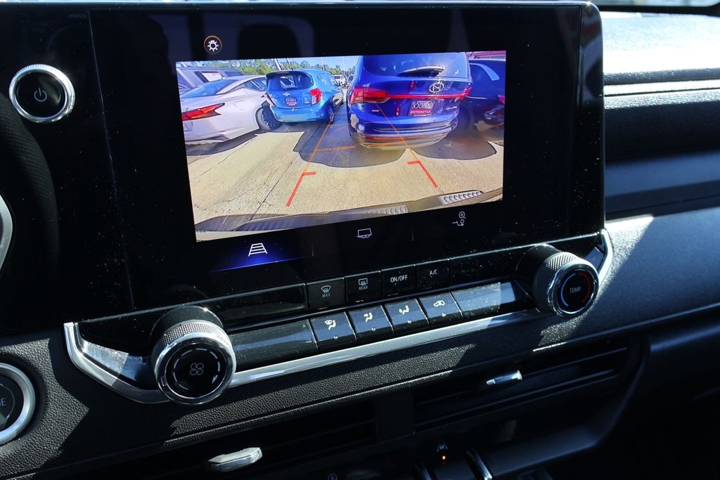 Used 2024 Chevrolet Colorado Trail Boss Truck Crew Cab