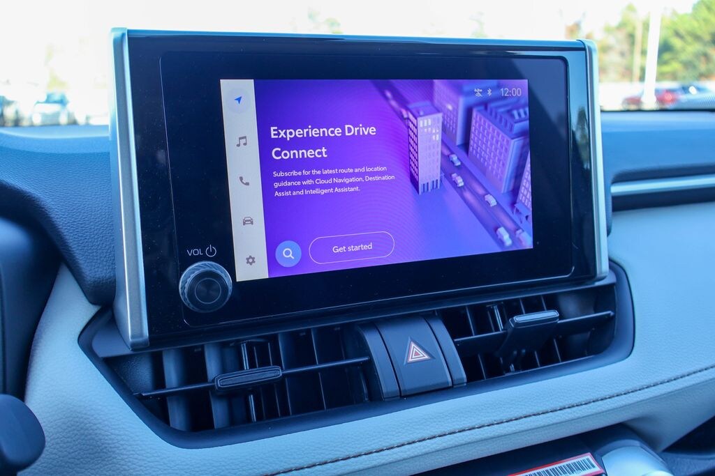 New 2025 Toyota RAV4 XLE XLE FWD SUV