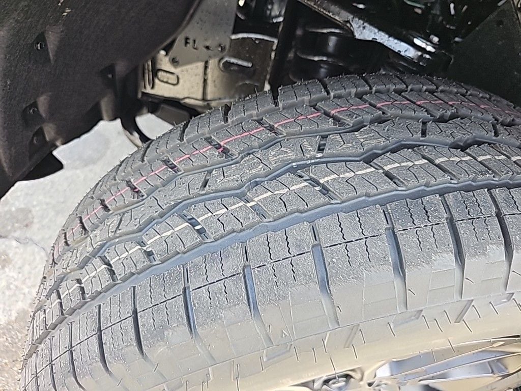 2025 Toyota Tundra SR5 - Photo 24