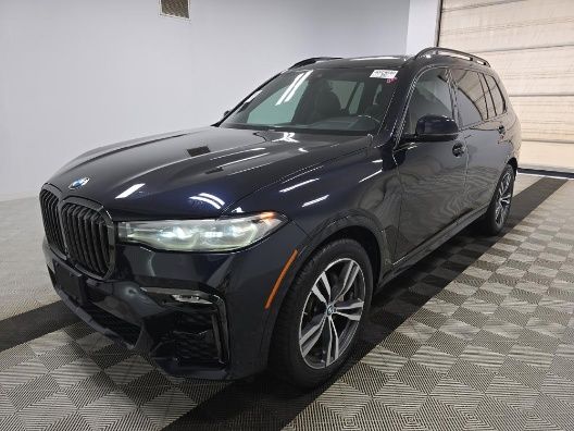 2021 BMW X7 xDrive40i's photo