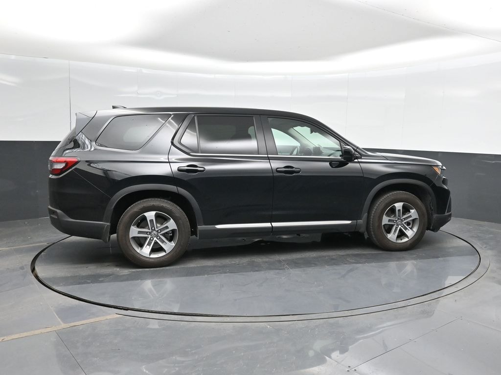 Used 2025 Honda Pilot EX-L SUV