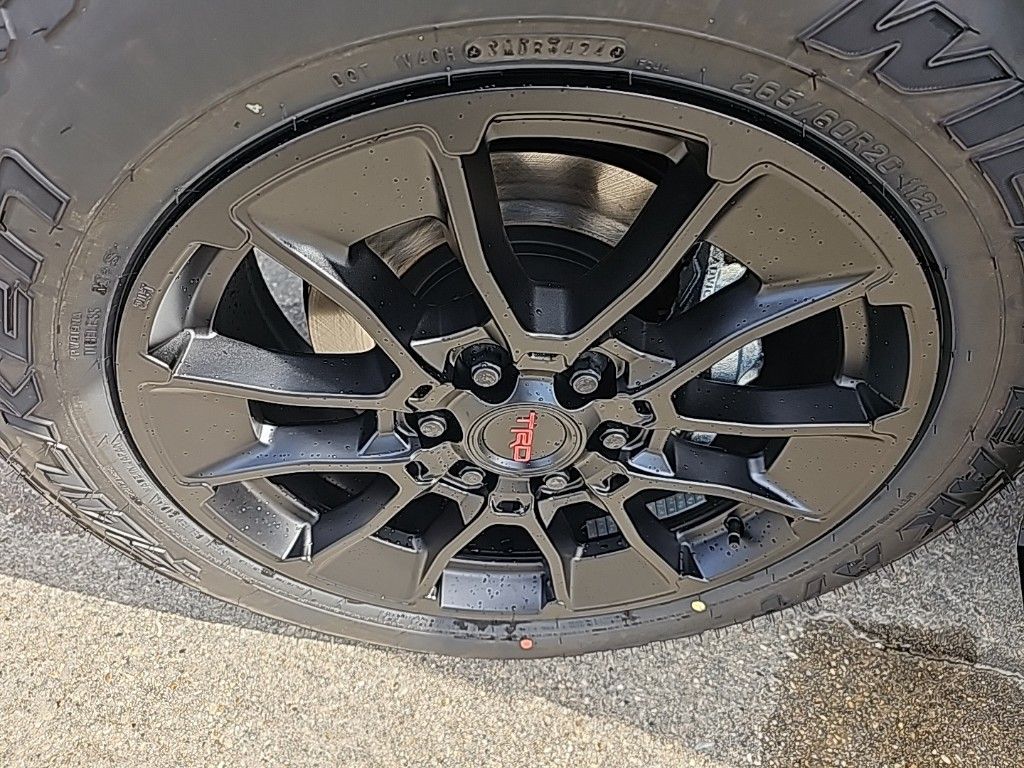 2025 Toyota Tundra SR5 - Photo 23
