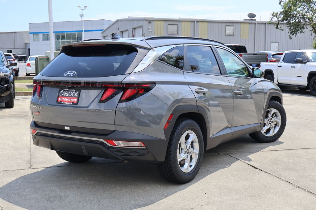 2024 Hyundai Tucson SEL photo 2