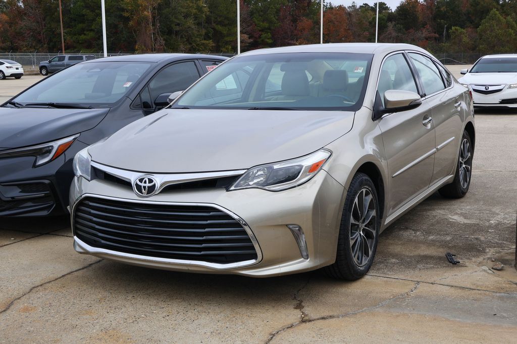 2016 Toyota Avalon