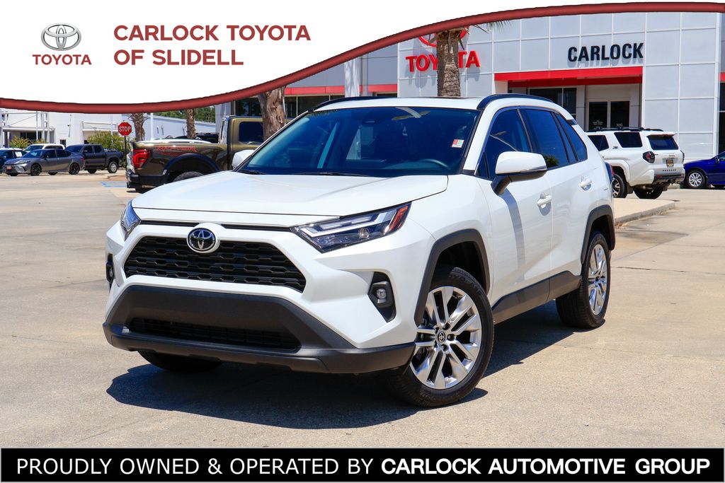 2025 Toyota RAV4 XLE Premium