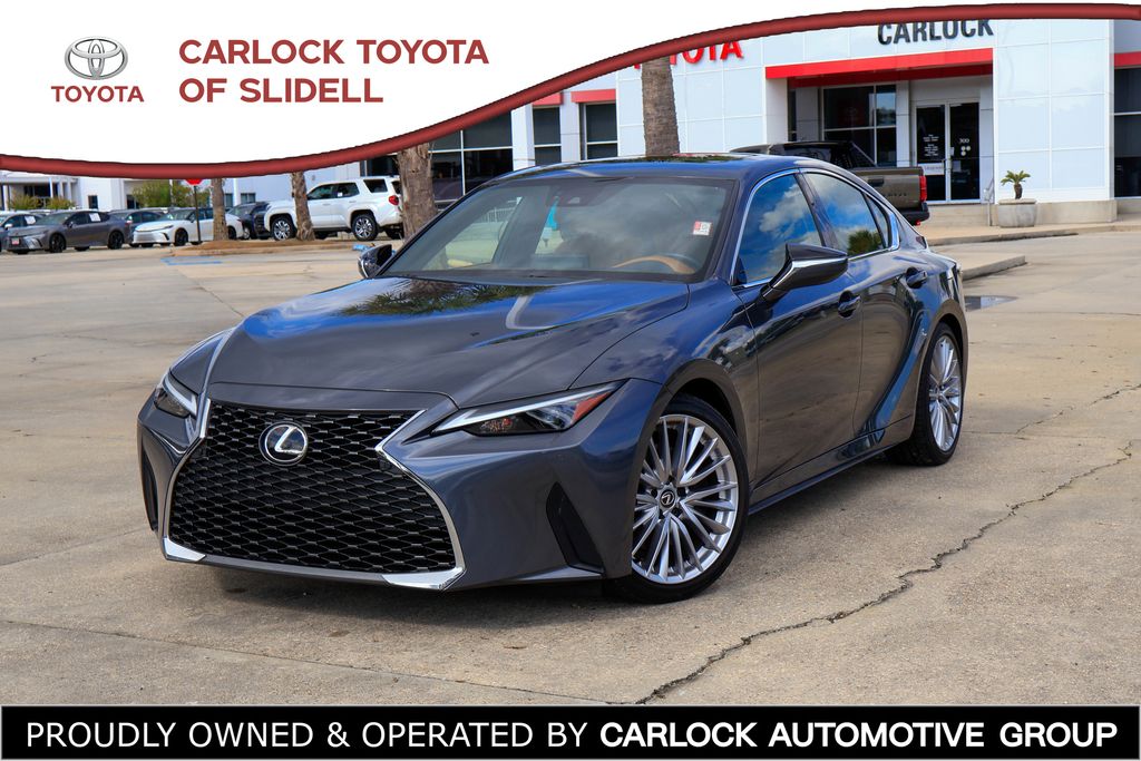 2025 Lexus IS 300
